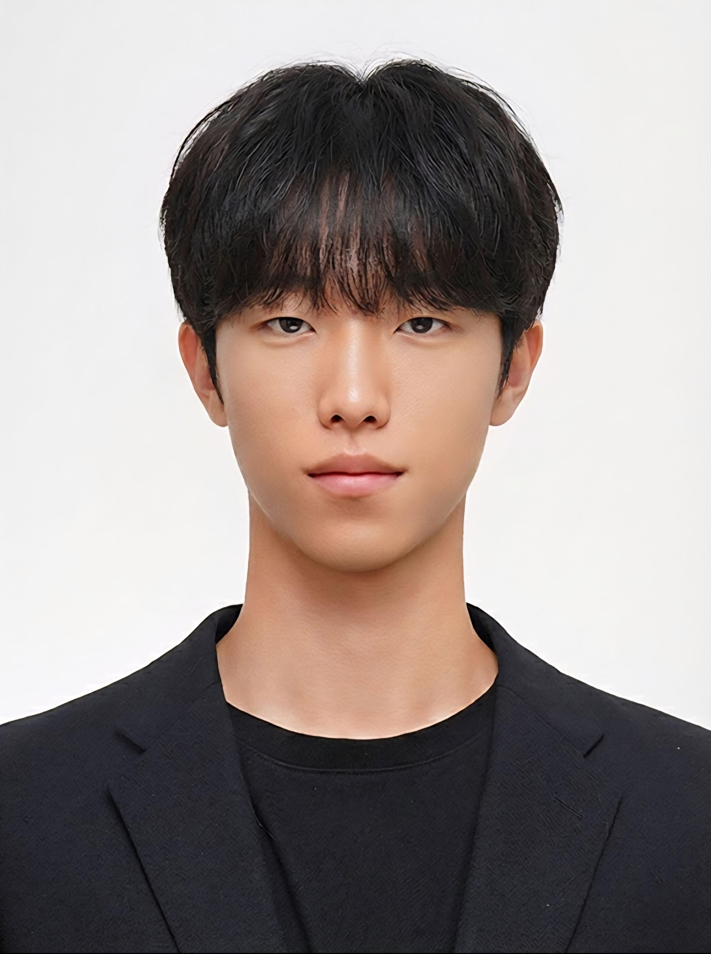 송현욱